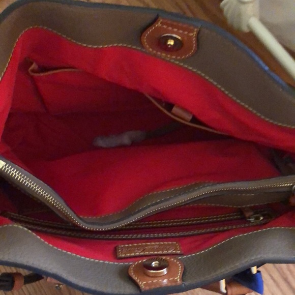 Taupe Dooney & Bourke Chelsea Shopper Bag - Picture 3 of 3